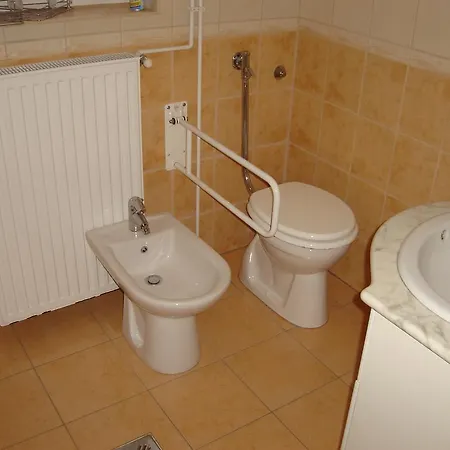 Apartment Nyitrai *